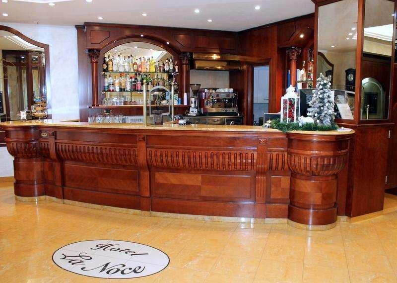 Hotel La Noce 키바소 레스토랑 사진